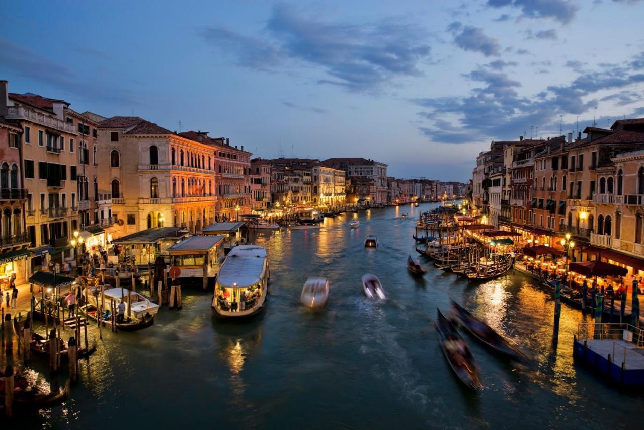 Canal Tron Venedig Exterior foto